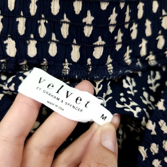 Velvet By Graham & Spencer Trousers Size Medium Tapered Leg Casual Pant OAP - Picture 7 of 13